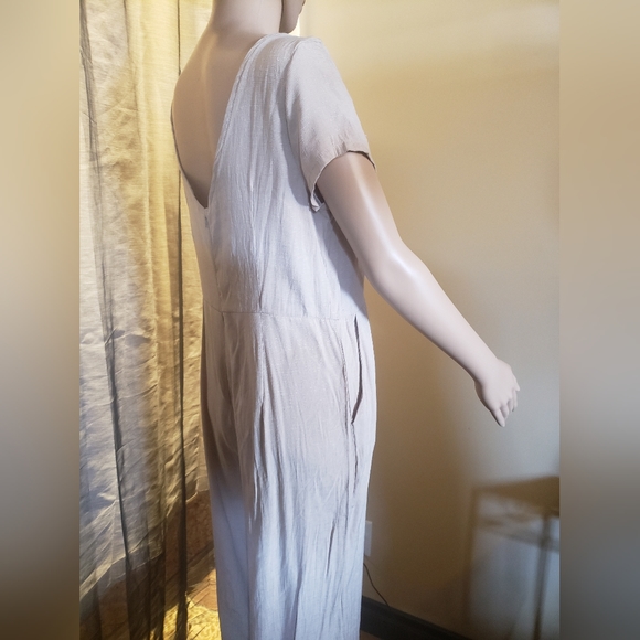 Linen Romper - Picture 10 of 10